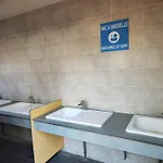 Mobil-home Climatise A 3 Min Proche Barcares Piscine Chauffee